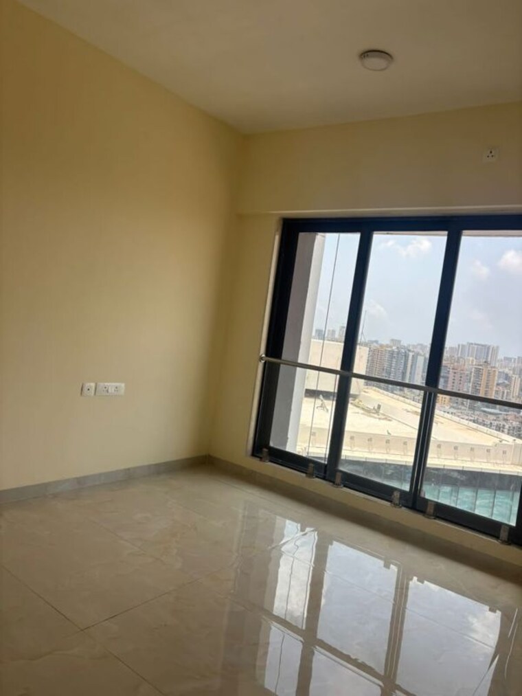 Room, im-applaud-38 1 Bedroom 500 Sq.Ft. Apartment In Goregaon East Mumbai 10476240