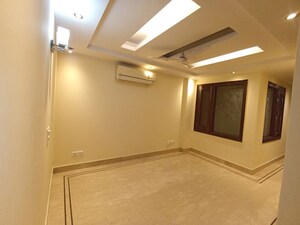 Lobby in 3 BHK Builder Floor at Greater Kailash I – for Rent