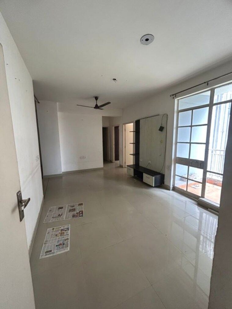 Room, zara-aavaas 3 Bedroom 765 Sq.Ft. Apartment In Sector 104 Gurgaon 10476253