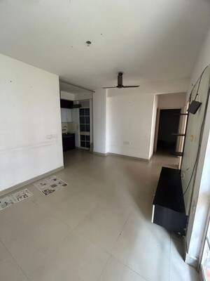 Room in 3 BHK Apartment at Zara Aavaas, Sector 104 – for Rent
