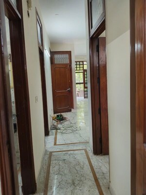 Building Lobby in 3 BHK Builder Floor at Malviya Nagar – for Rent