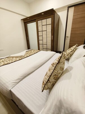 Staircase in 2 BHK Apartment at Marathon Monte South, Byculla West – for Rent