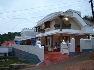 3 BHK Independent House For Rent in Vazhayila
