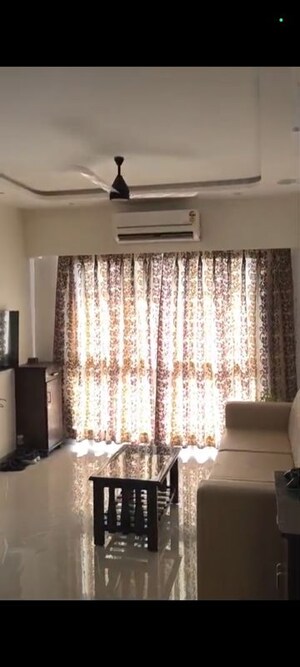 2 BHK Apartment For Rent in Veena Smart Homes, Kandivali West