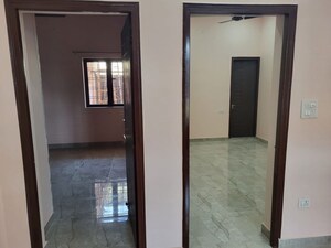 Room in 2 BHK Builder Floor at Aman Vihar – for Rent
