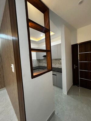 Room in 2 BHK Builder Floor at Aman Vihar – for Rent