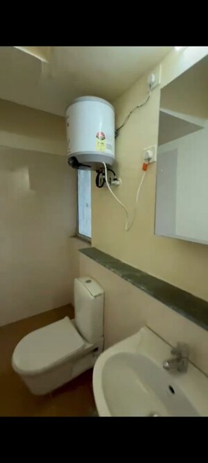 Furnished Amenities in 2 BHK Apartment at Jaypee Kensington Park Apartments, Sector 133 – for Rent