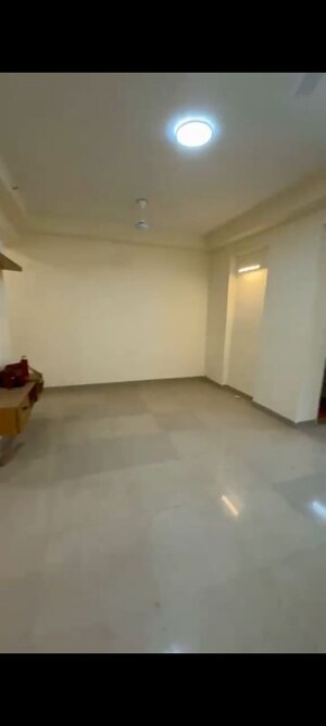 Room in 2 BHK Apartment at Jaypee Kensington Park Apartments, Sector 133 – for Rent