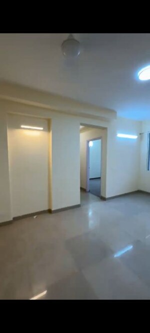 Room in 2 BHK Apartment at Jaypee Kensington Park Apartments, Sector 133 – for Rent