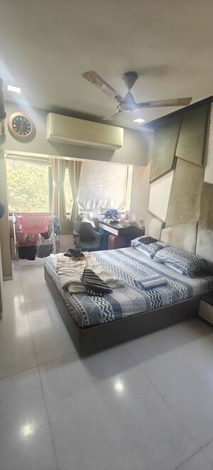 2 BHK Apartment For Rent in Venus CHS Worli, Worli