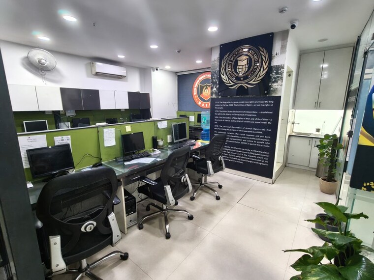 Team Area, netaji subhash place Commercial Office Space 1154 Sq.Ft. In Netaji Subhash Place Delhi 10476314