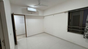 Room in 2 BHK Apartment at Lodha Eternis, Andheri East – for Rent