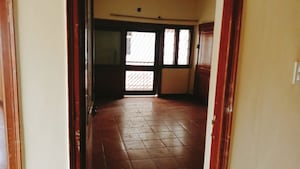 Room in 3 BHK Apartment at Jawahar Nagar – for Rent