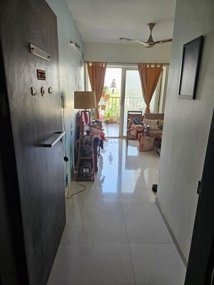 Living Room in 3 BHK Apartment at Bhosale Nagar – for Rent