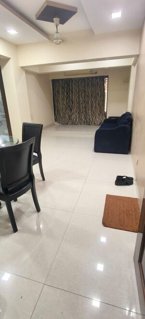Team Area in 1 BHK Apartment at Kanakia Spaces Zen World Phase 2, Kanjurmarg East – for Rent