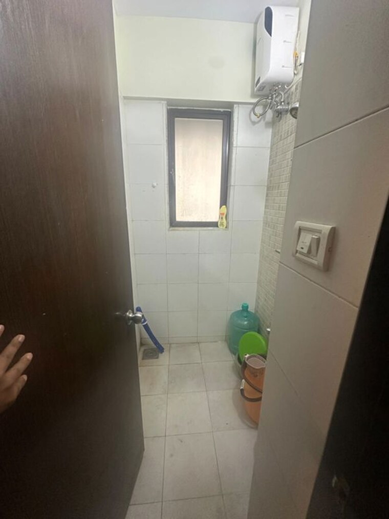 Bathroom, lodha-casa-essenza 1 Bedroom 480 Sq.Ft. Apartment In Dahisar East Mumbai 10476405