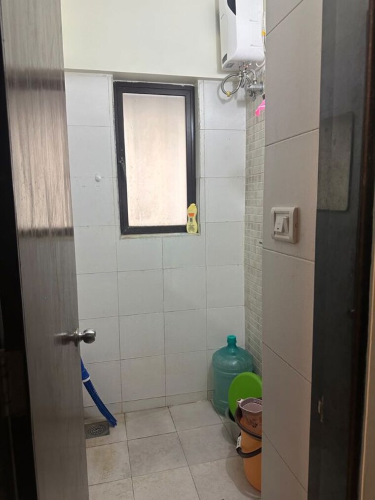 Bathroom, lodha-casa-essenza 1 Bedroom 480 Sq.Ft. Apartment In Dahisar East Mumbai 10476405