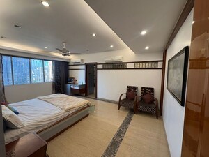 Bedroom in 6+ BHK Penthouse at Aashiyana Apartments, Bandra West – for Sale