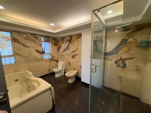 Team Area in 6+ BHK Penthouse at Aashiyana Apartments, Bandra West – for Sale