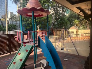 Swimming Pool in 6+ BHK Penthouse at Aashiyana Apartments, Bandra West – for Sale