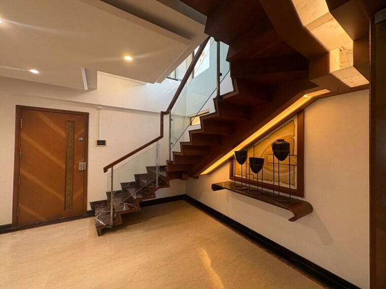 undefined, aashiyana-apartments 6+ Bedroom 5000 Sq.Ft. Penthouse In Bandra West Mumbai 10470321