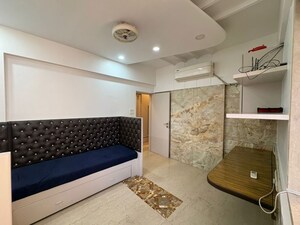 Room in 6+ BHK Penthouse at Aashiyana Apartments, Bandra West – for Sale