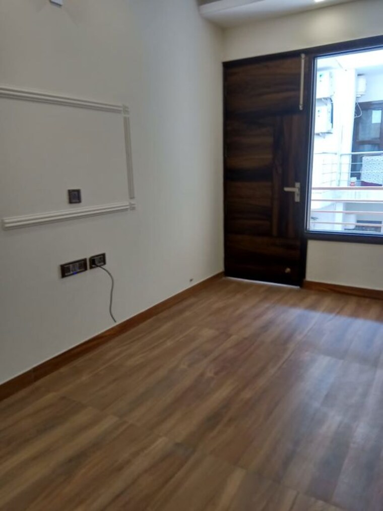 Room, ireo-uptown 2.5 Bedroom 1440 Sq.Ft. Apartment In Sector 66 Gurgaon 10476444
