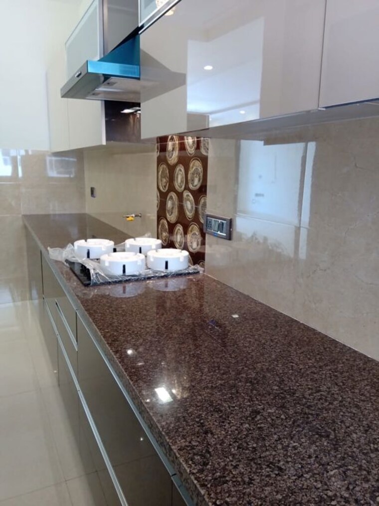 Kitchen, ireo-uptown 2.5 Bedroom 1440 Sq.Ft. Apartment In Sector 66 Gurgaon 10476444