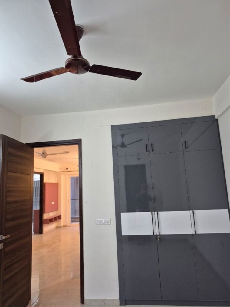 undefined, smart-world-gems 2.5 Bedroom 1200 Sq.Ft. Builder Floor In Sector 89 Gurgaon 10476470