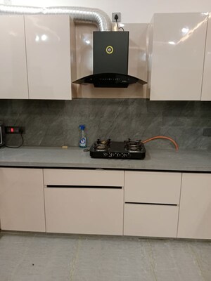 Kitchen in 2 BHK Builder Floor at Sector 18 – for Rent