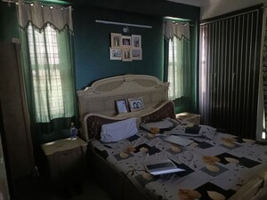 Team Area in 3 BHK Independent House at Today Princeton Floors, Sector 51 – for Rent