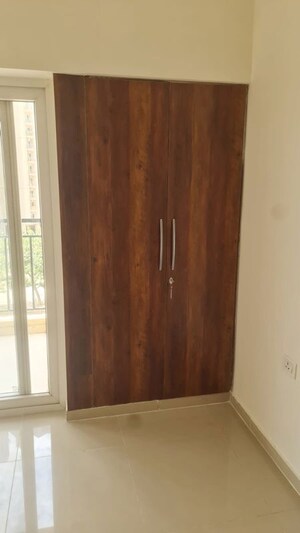 4 BHK Apartment For Rent in Amrapali Leisure Park, Amrapali Leisure Valley