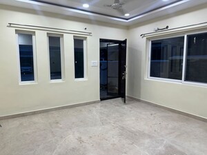 Room in 2 BHK Apartment at Divya Residency Gachibowli, Gachibowli – for Rent