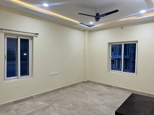 Room in 2 BHK Apartment at Divya Residency Gachibowli, Gachibowli – for Rent