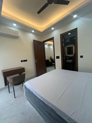 Room in 2 BHK Builder Floor at Kirti Nagar – for Rent