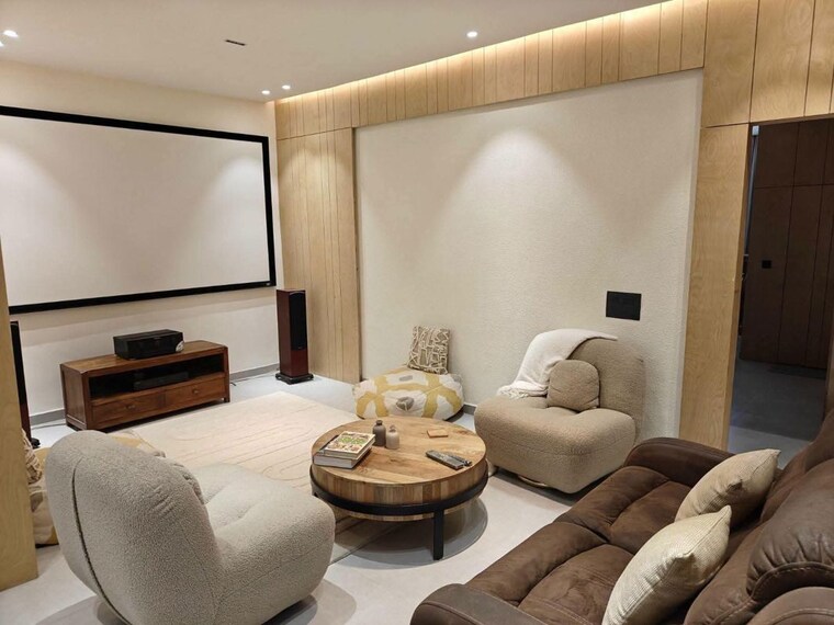 Living Room, allure-homes 1 RK 300 Sq.Ft. Builder Floor In Sector 14 Gurgaon 10476507