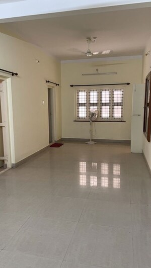Living Room in  Pg at High Grounds – for Rent
