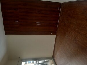 Furnished Amenities in 2 BHK Apartment at Mahagun Mantra II, Sector 10 Greater Noida – for Sale