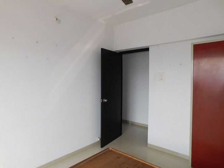 Room, vijay-orovia 3 Bedroom 950 Sq.Ft. Apartment In Ghodbunder Road Thane 10476556