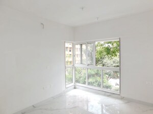 Room in 2 BHK Apartment at VKG Beverly Hills, Andheri East – for Sale