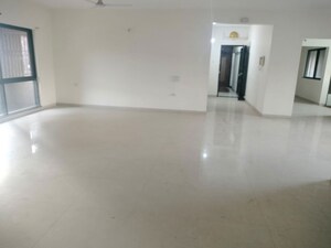 Room in 3.5 BHK Apartment at Mittal Crosswinds, Baner – for Rent