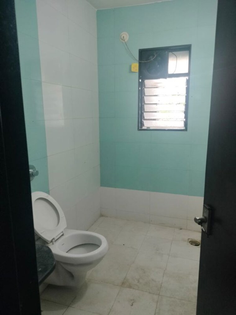 Bathroom, mittal-crosswinds 3.5 Bedroom 2300 Sq.Ft. Apartment In Baner Pune 10476651