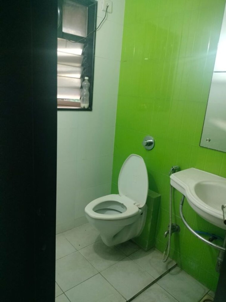 Bathroom, mittal-crosswinds 3.5 Bedroom 2300 Sq.Ft. Apartment In Baner Pune 10476651