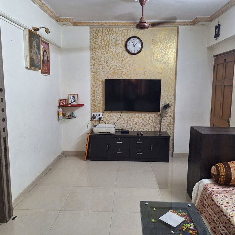 Living Room, rashmi-complex-teen-hath-naka 1.5 Bedroom 447 Sq.Ft. Apartment In Dharamveer Nagar Thane 10476656
