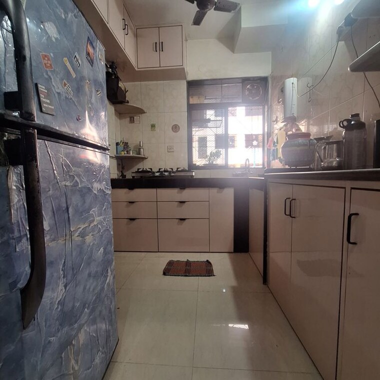 Kitchen, rashmi-complex-teen-hath-naka 1.5 Bedroom 447 Sq.Ft. Apartment In Dharamveer Nagar Thane 10476656