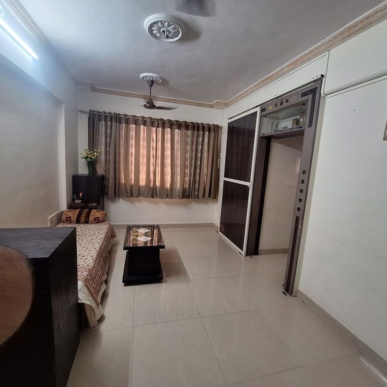 Living Room, rashmi-complex-teen-hath-naka 1.5 Bedroom 447 Sq.Ft. Apartment In Dharamveer Nagar Thane 10476656