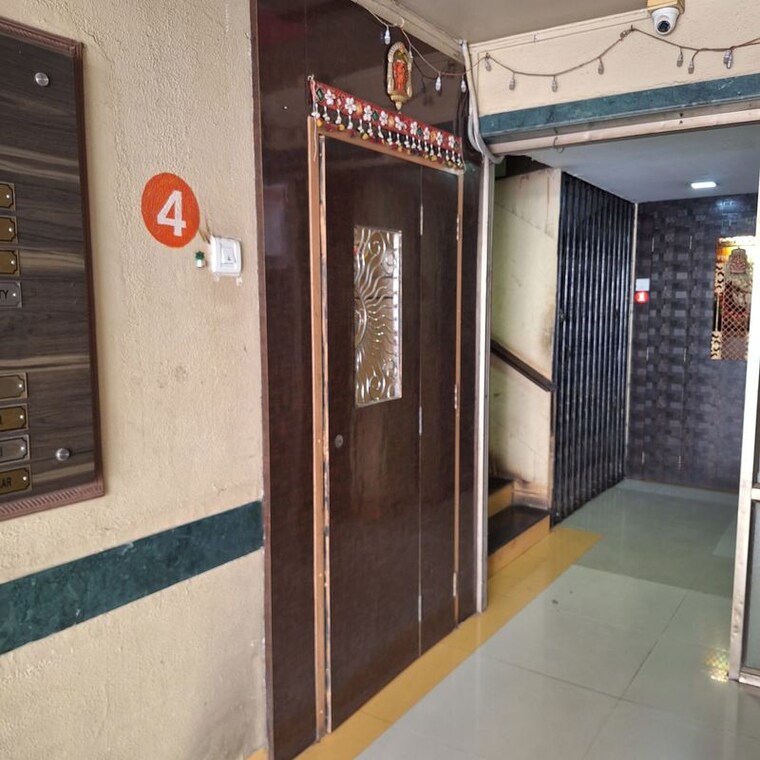 Exterior View, rashmi-complex-teen-hath-naka 1.5 Bedroom 447 Sq.Ft. Apartment In Dharamveer Nagar Thane 10476656
