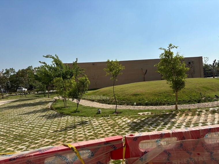 Garden, godrej-nature-plus 2 Bedroom 1385 Sq.Ft. Apartment In Sohna Sector 33 Gurgaon 10476668