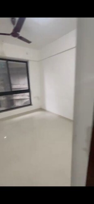 Room in 2 BHK Apartment at Sunteck City Avenue 2, Goregaon West – for Rent