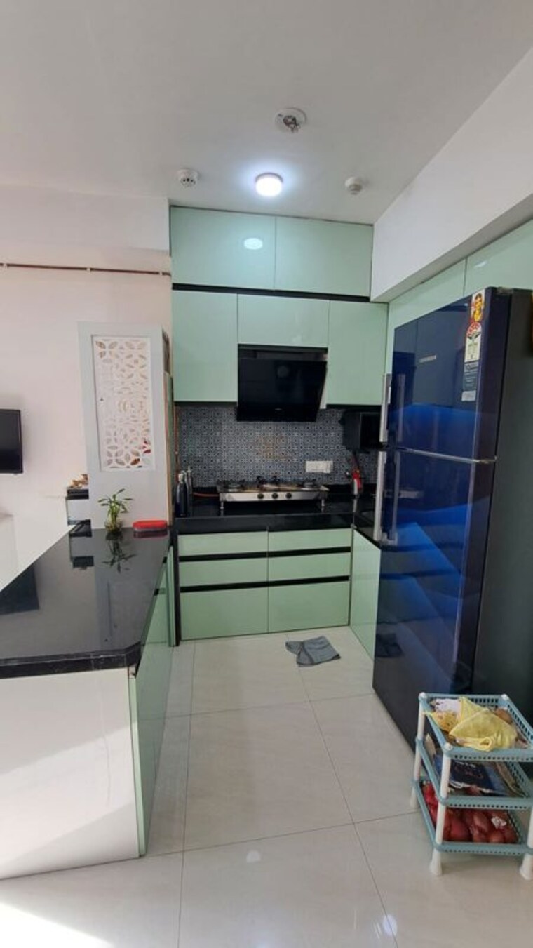 Bathroom, lodha-crown-quality-homes 1 Bedroom 317 Sq.Ft. Apartment In Majiwada Thane 10476731